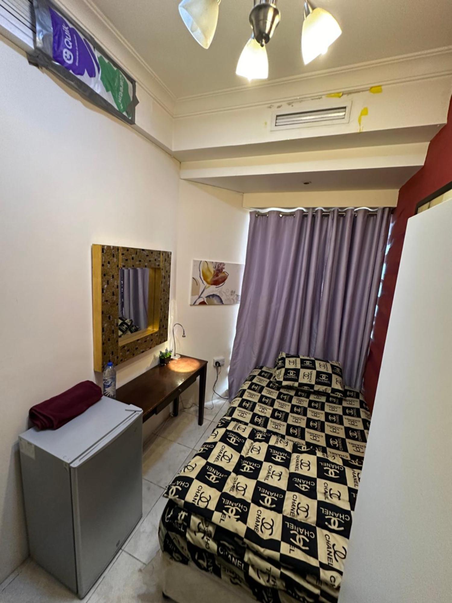 Backpackers Zone Hostel Dubai Exterior photo